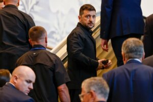 zelensky-said-he-asked-trump-for-weapon-to-target-kremlin