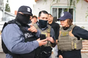 dc-residents-file-class-action-against-ice-for-‘arbitrary’-arrests