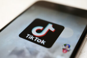 a-fifth-of-us-adults-get-their-news-from-tiktok:-poll