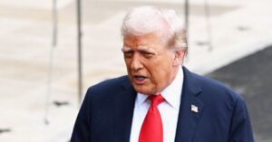 trump-executive-order-will-hand-tiktok-over-to-us-investors