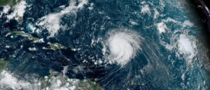 hurricane-humberto-rapidly-strengthens-into-category-4,-nearing-powerful-category-5