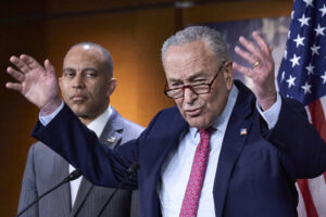 schumer-coordinating-shutdown-strategy-with-liberal-groups