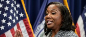 supreme-court-lets-lisa-cook-stay-on-fed-board-until-at-least-january