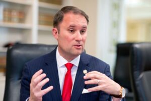 miyares-calls-on-ag-opponent-jay-jones-to-drop-out-over-text-scandal