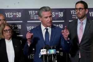 california’s-high-stakes-redistricting-fight-raises-$215-million