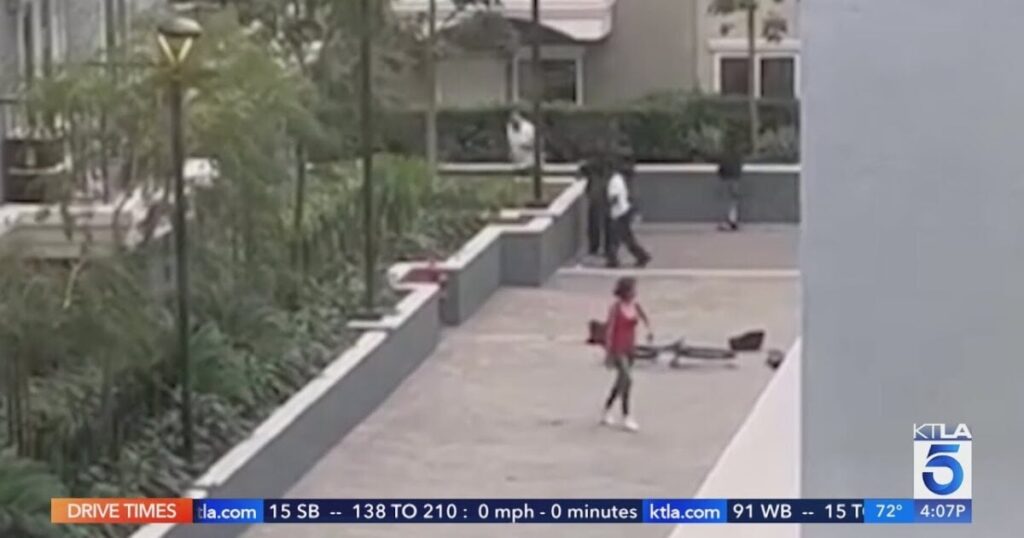 gavin-newsom’s-california:-residents-of-luxury-apartment-complex-in-long-beach-under-siege-from-arson-attacks,-beatings,-break-ins-by-teens,-homeless-and-young-children-(video)-|-the-gateway-pundit-|-by-kristinn-taylor