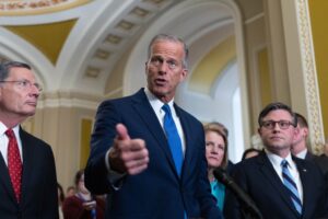 thune-knocks-jeffries-over-obamacare-subsidy-demands