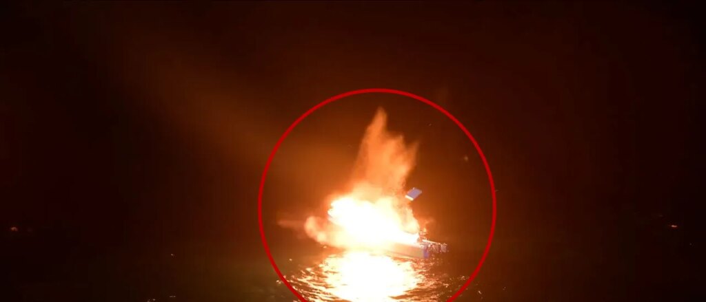 americans-overwhelmingly-support-trump-admin-blowing-drug-boats-out-of-water:-poll