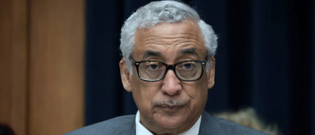democratic-rep-freaks-out-after-trump-admin-auto-emails-reportedly-blame-shutdown-on-democrats