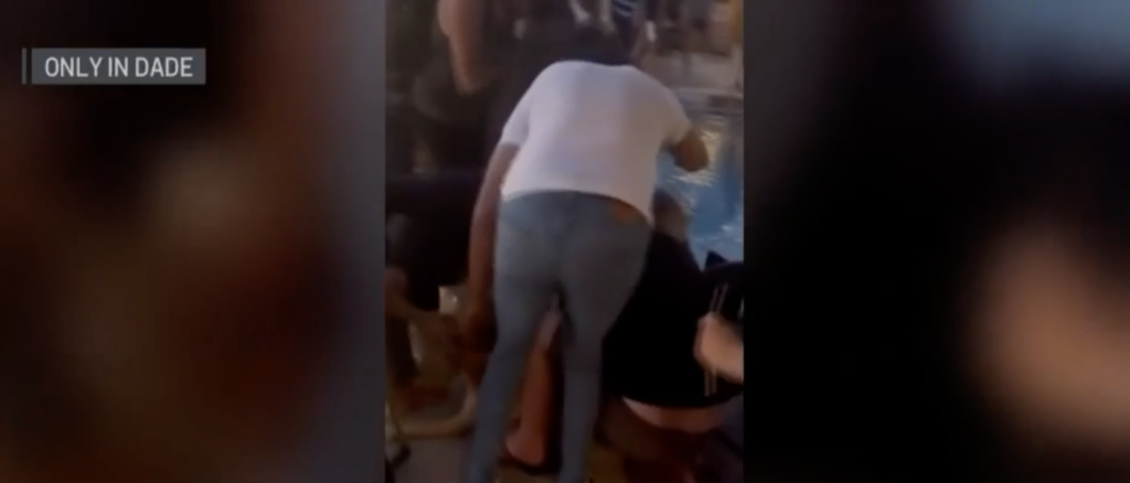 ‘started-to-drag-her’:-video-shows-multiple-people-trying-to-separate-dogs-during-vicious-attack