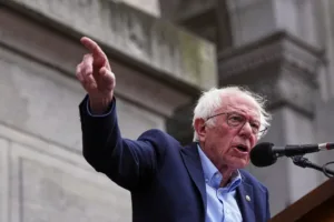 sanders-publicly-discourages-janet-mills-run-for-maine-senate-seat