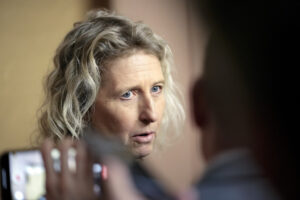 military-veterans-in-congress-sound-alarm-on-troop-shutdown-hardship