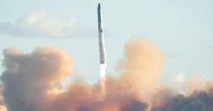 spacex’s-second-gen-starship-signs-off-with-a-near-perfect-test-flight