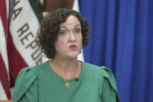 katie-porter-expresses-regrets-over-videos-of-her-berating-staff