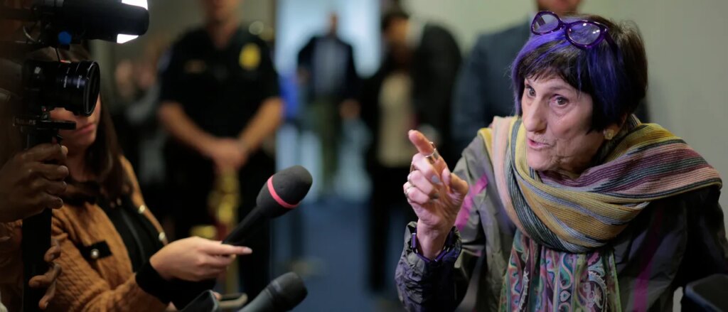 democrats-divided-on-trump