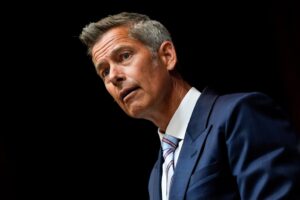 dot-to-withhold-$40m-from-california-over-trucker-language-standards