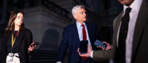 republican-senators-demand-answers-from-fda-commissioner-on-new-abortion-drug-approval