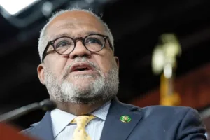 democrats-paid-for-ski-resort-stay-with-campaign-funds,-called-gop-elitist