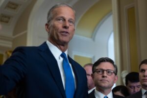 thune-teases-shutdown-votes-to-pay-troops-and-air-traffic-controllers