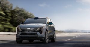 gm’s-new-‘eyes-off’-system-lets-ai-take-the-wheel-while-you-doomscroll