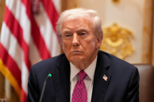 watch-live:-trump-makes-an-announcement