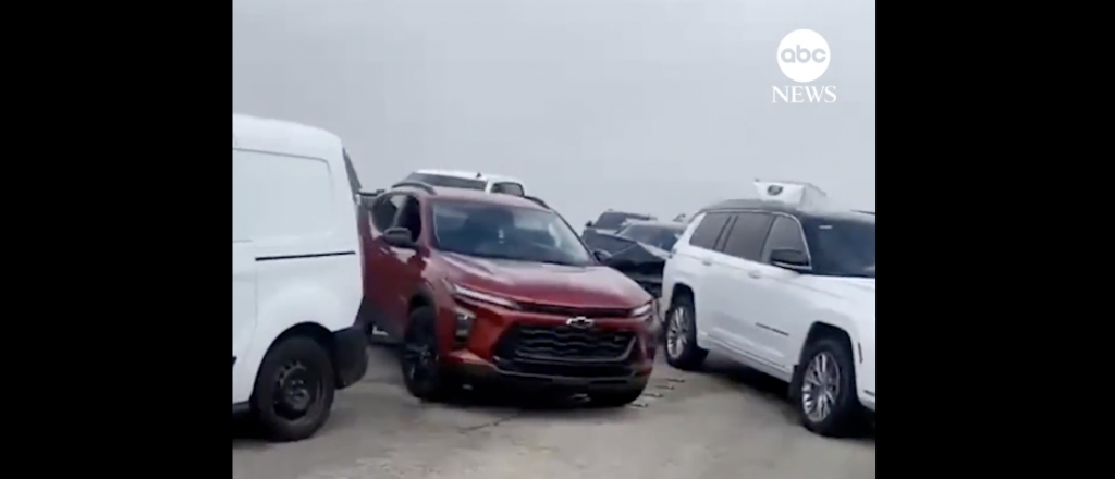 ‘super-fog’-on-louisiana-highway-results-in-multi-car-pileup-and-7-deaths,-police-say