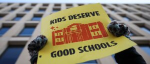 poll:-voters-overwhelmingly-reject-federal-control-of-education