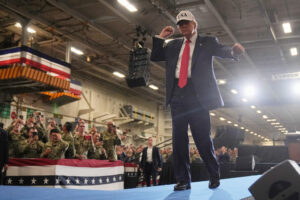 while-you-were-asleep:-three-things-you-missed-on-trump’s-whirlwind-tokyo-trip