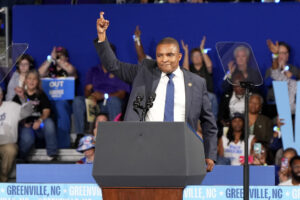 don-davis-introduces-bill-that-would-halt-new-congressional-maps