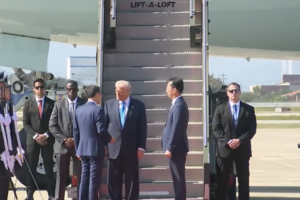 trump-awarded-highest-honor-from-south-korea,-hopes-for-‘grand-deal’-with-china