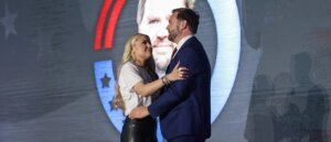 erika-kirk-picks-up-her-husband