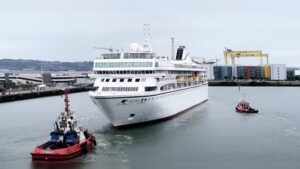 woman-left-behind-by-cruise-ship-dies-alone-on-remote-island-|-the-gateway-pundit-|-by-anthony-scott