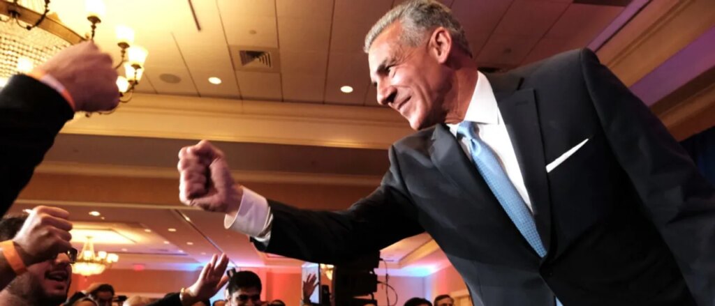 rooke:-blue-state-governor