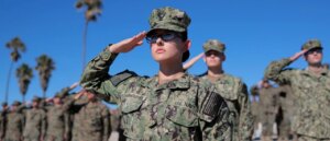 meet-the-mysterious-billionaire-paying-american-troops-during-government-shutdown