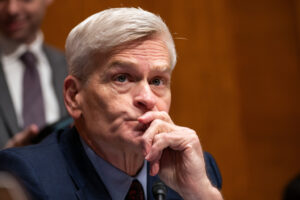 federal-flood-insurance-pause-hurting-louisiana,-cassidy-says