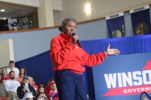 earle-sears-rallies-loudoun-county-voters-ahead-of-election-day