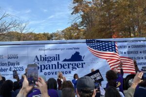 spanberger-supporters-confident-jay-jones-will-win-despite-texting-controversy