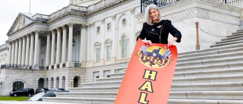 exclusive:-gop-senator-sounds-alarm-about-uncle-sam-making-rent-on-massive-gov