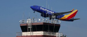 dot-announces-significant-air-traffic-cuts-as-shutdown-drags-on