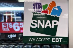 appeals-court-rejects-trump-administration’s-request-to-stop-full-snap-benefit-payments