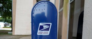 fiancee-looking-for-answers-after-usps-postal-worker-found-dead-in-office-machine