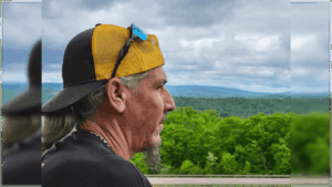 breaking:-jan-6er-dan-wilson-pardoned-by-president-trump-is-free-at-last-|-joe-hoft