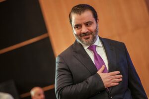 after-assad’s-fall,-syrians-and-eu-officials-hold-rare-meeting-in-damascus