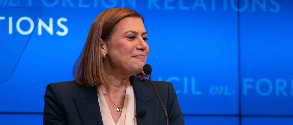 democrats-explicitly-tell-spy-agencies,-military-to-disobey-trump