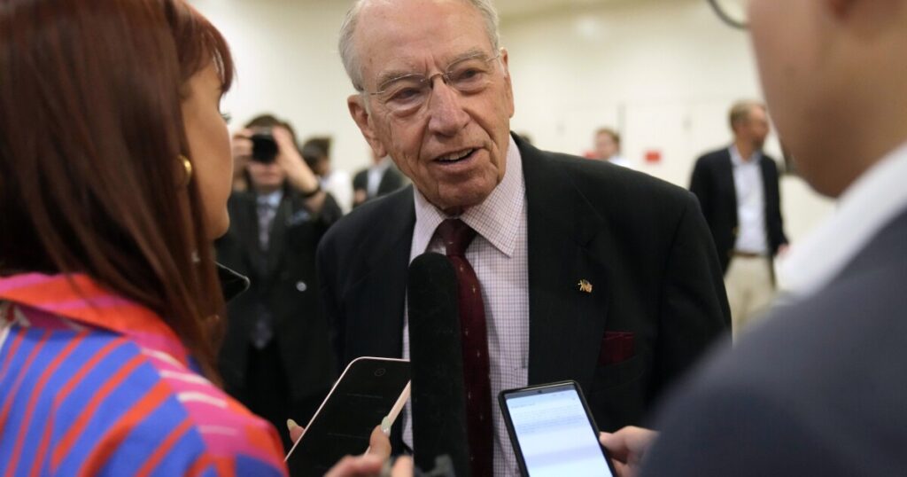 grassley-alleges-40-sources-gave-fbi-criminal-information-about-biden-family