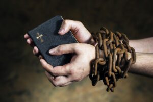 almost-half-of-the-countries-in-the-world-ban-or-restrict-the-holy-bible-–-gateway-hispanic