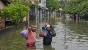 thai-prime-minister-acknowledges-flood-response-failures-as-death-toll-rises-to-162