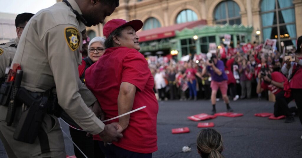 culinary-workers-union-members-arrested-in-vegas-as-strike-looms