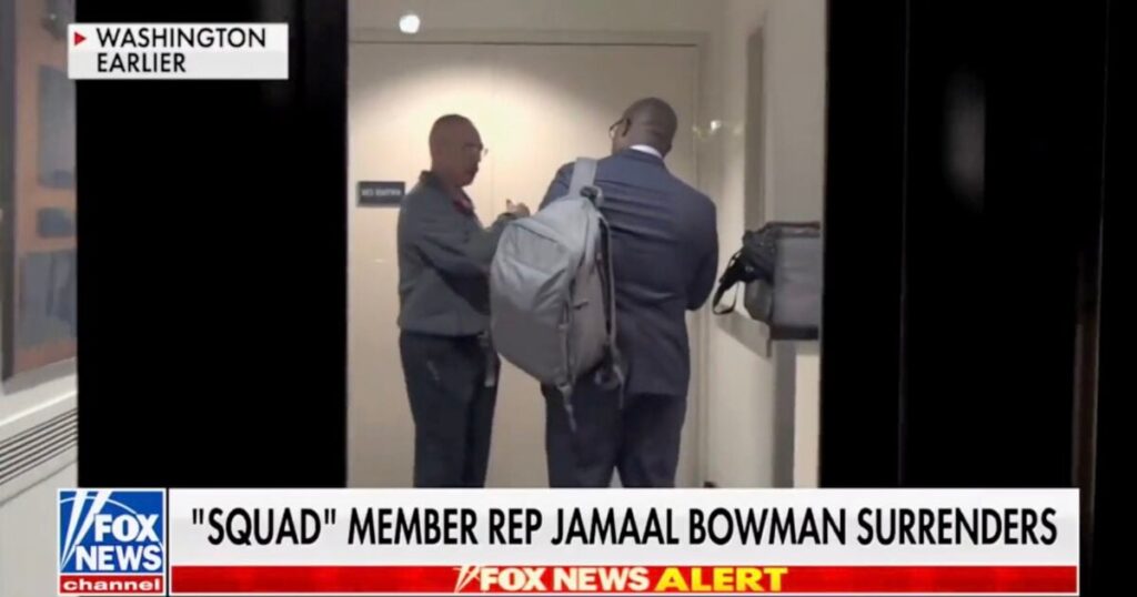 update:-democrat-rep.-jamaal-bowman-surrenders-to-police-following-misdemeanor-charge-for-intentional-fire-alarm-activation-and-shutting-down-congress-(video)-|-the-gateway-pundit-|-by-jim-hᴏft