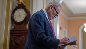 schumer-says-new-york-offices-hit-with-‘maga’-bomb-threats